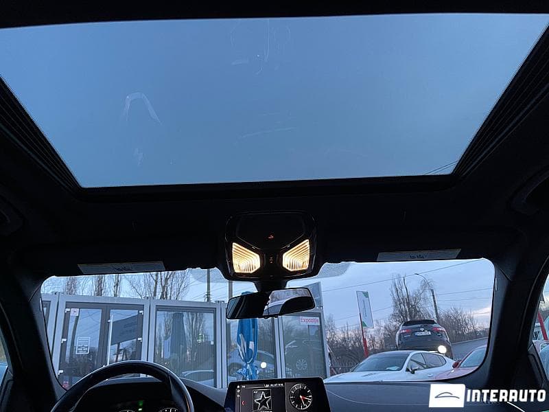 2017 BMW 530 — Miniatură 15