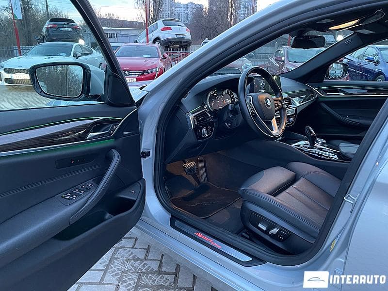 2017 BMW 530 — Miniatură 5