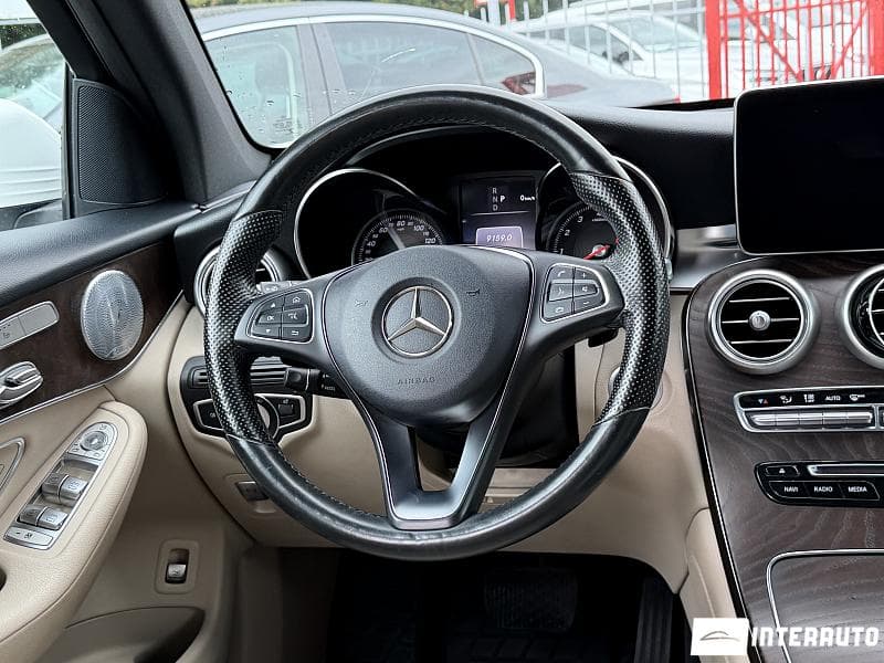 2018 Mercedes GLC 300 — Miniatură 12