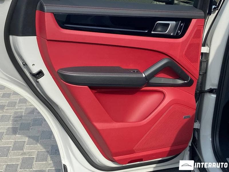 2020 Porsche Cayenne Coupe — Miniatură 20