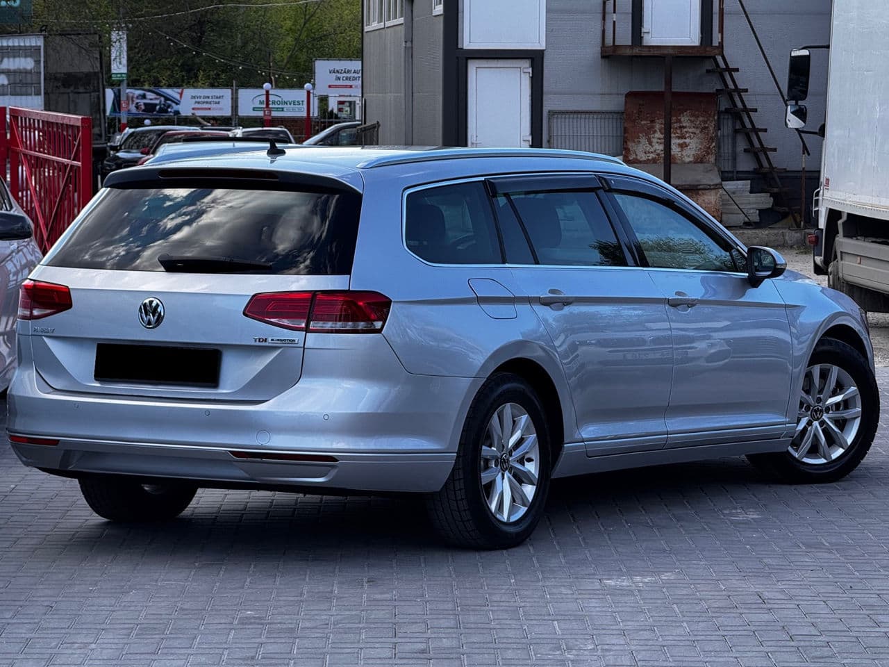 2015 Volkswagen Passat — Miniatură 3