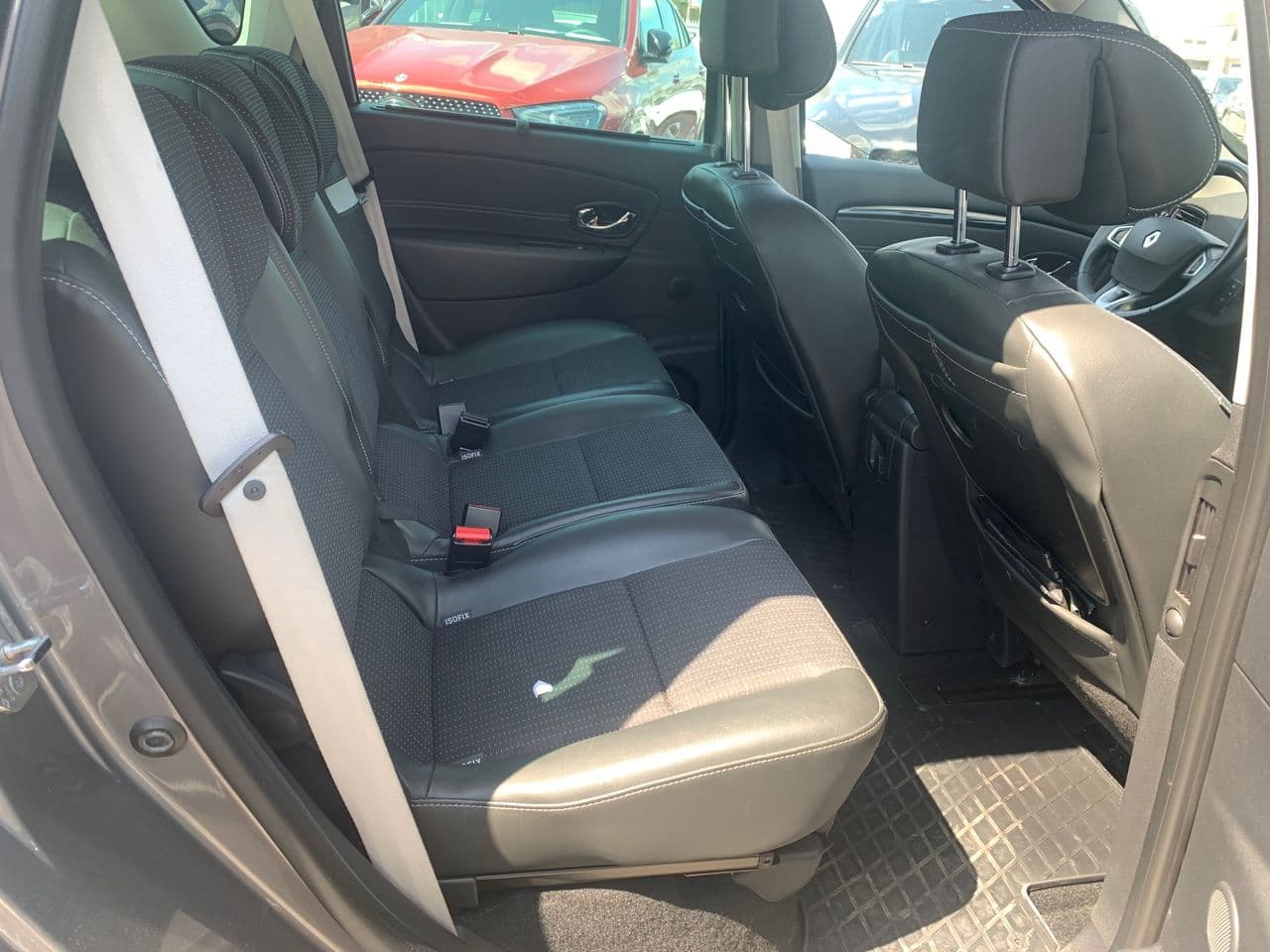 Renault Scenic 2012 — Миниатюра 16