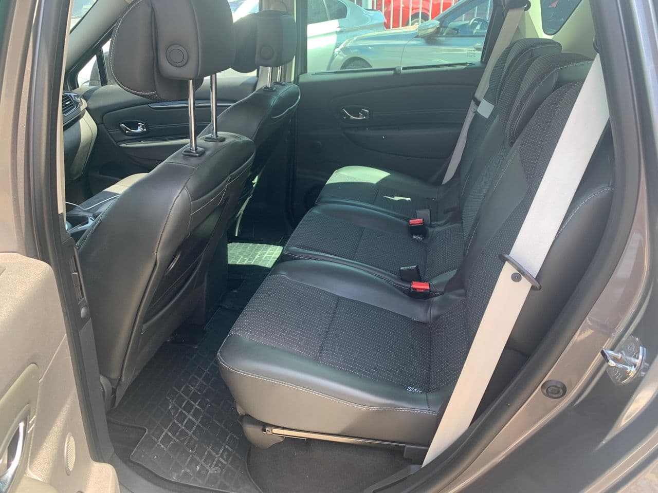 Renault Scenic 2012 — Миниатюра 17