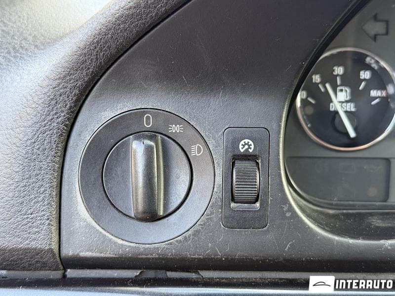 2001 BMW 525 — Miniatură 8