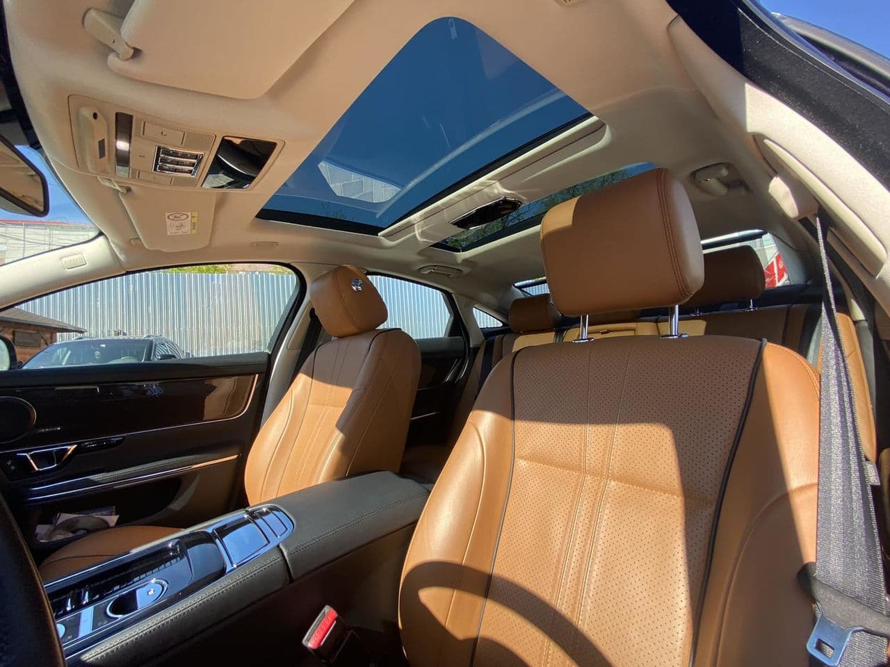 2015 Jaguar XJ — Miniatură 7