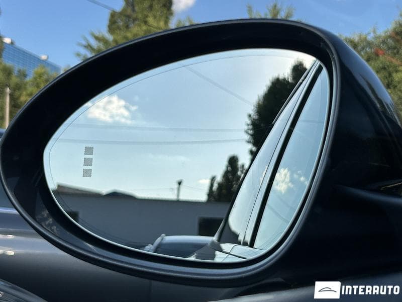 Porsche Cayenne 2019 — Миниатюра 6