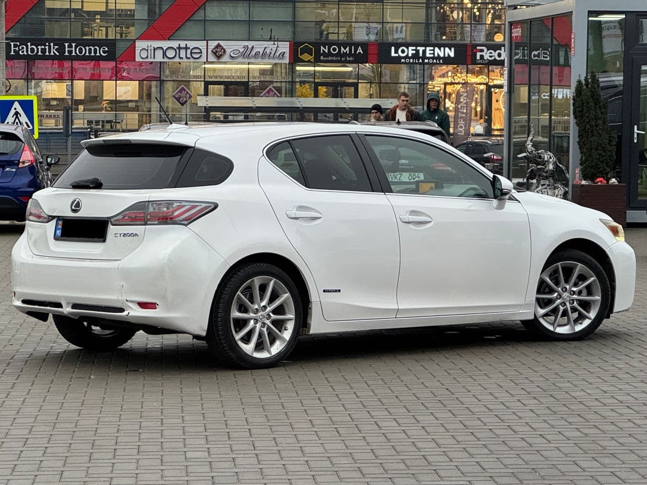 2011 Lexus CT 200h — Miniatură 3