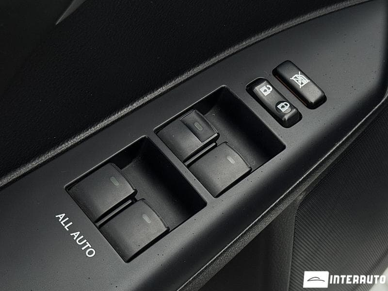 2011 Lexus CT 200h — Miniatură 20