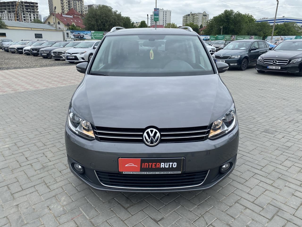 2014 Volkswagen Touran — Miniatură 2