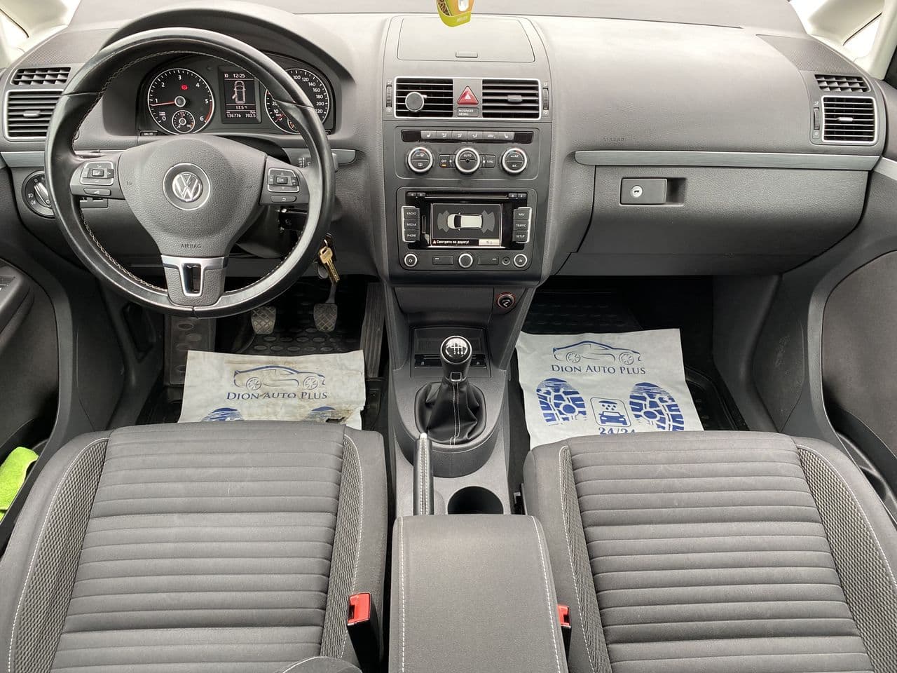 2014 Volkswagen Touran — Miniatură 15