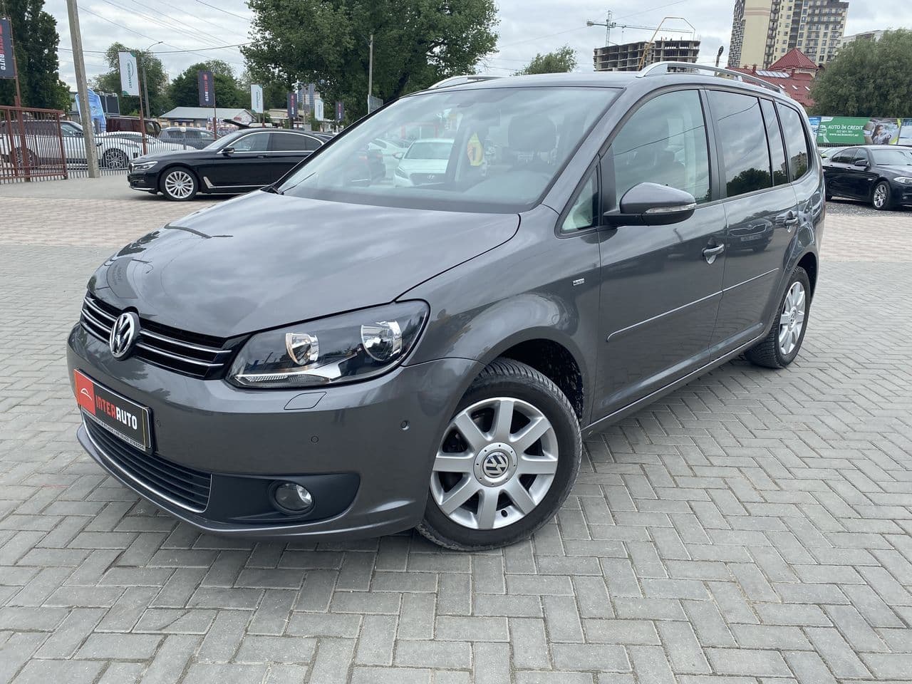 2014 Volkswagen Touran — Miniatură 3