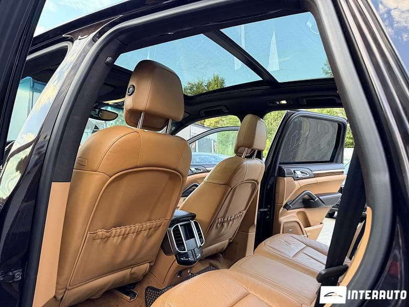 2013 Porsche Cayenne — Miniatură 9