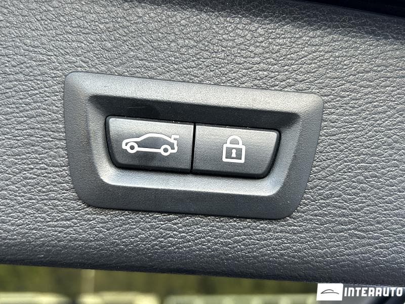 BMW X3 2.0D 2015 — Миниатюра 19