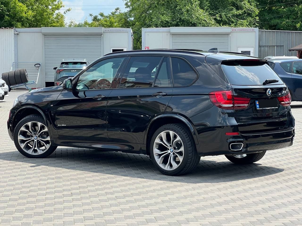 2017 BMW X5 2.5D — Miniatură 2