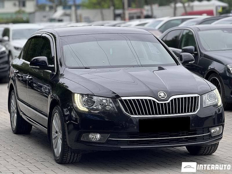 2014 Skoda Superb — Miniatură 3
