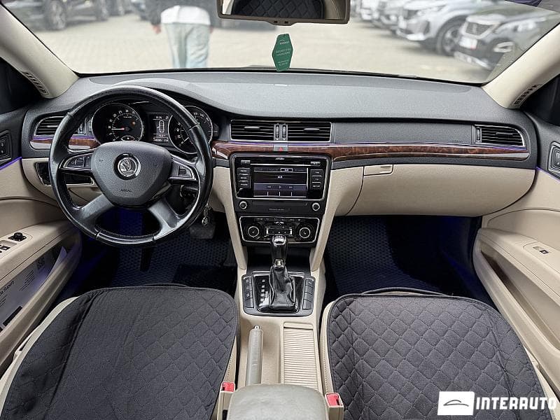 2014 Skoda Superb — Miniatură 16
