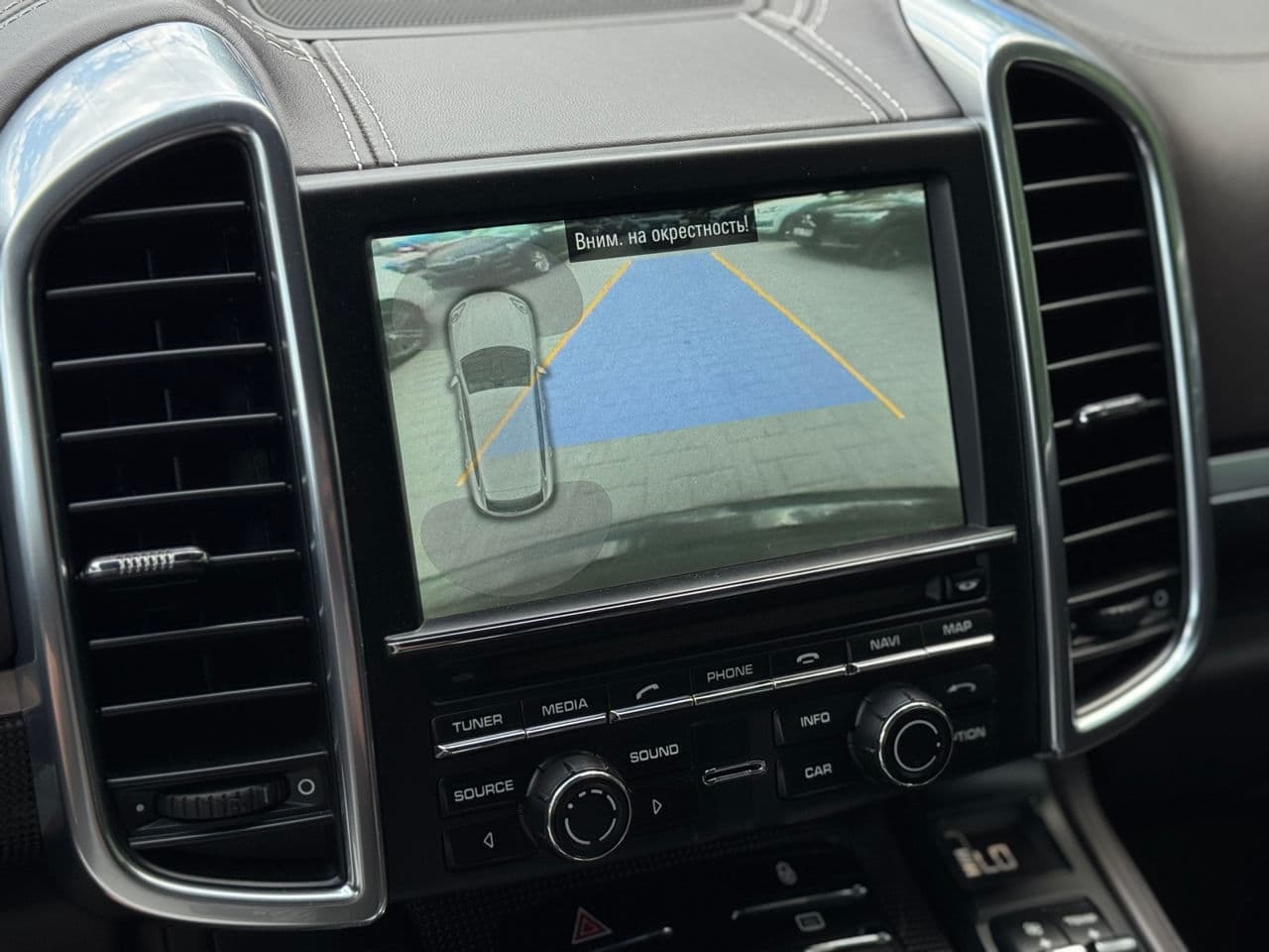 2012 Porsche Cayenne Turbo — Miniatură 15