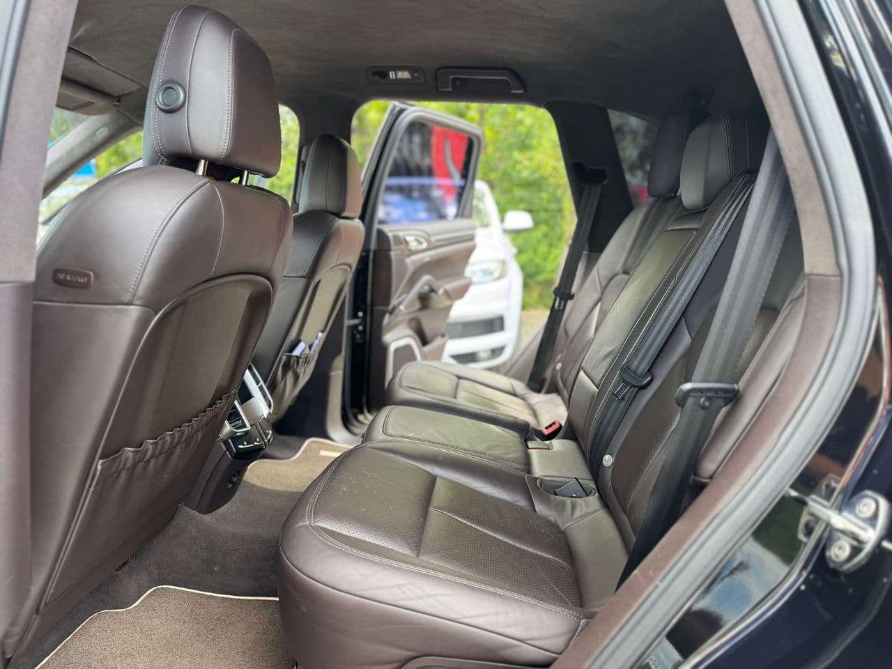 2012 Porsche Cayenne Turbo — Miniatură 19
