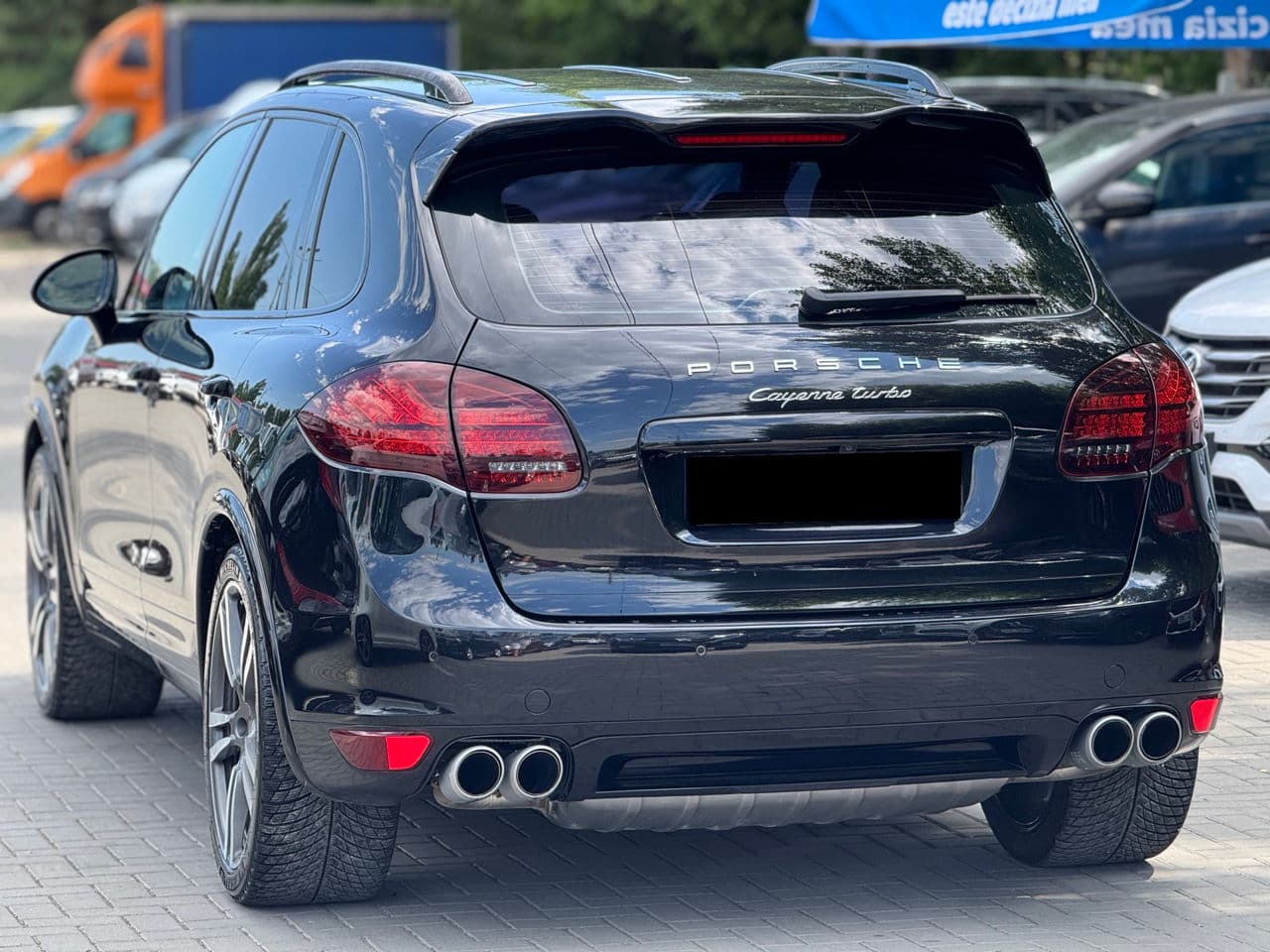 2012 Porsche Cayenne Turbo — Miniatură 2