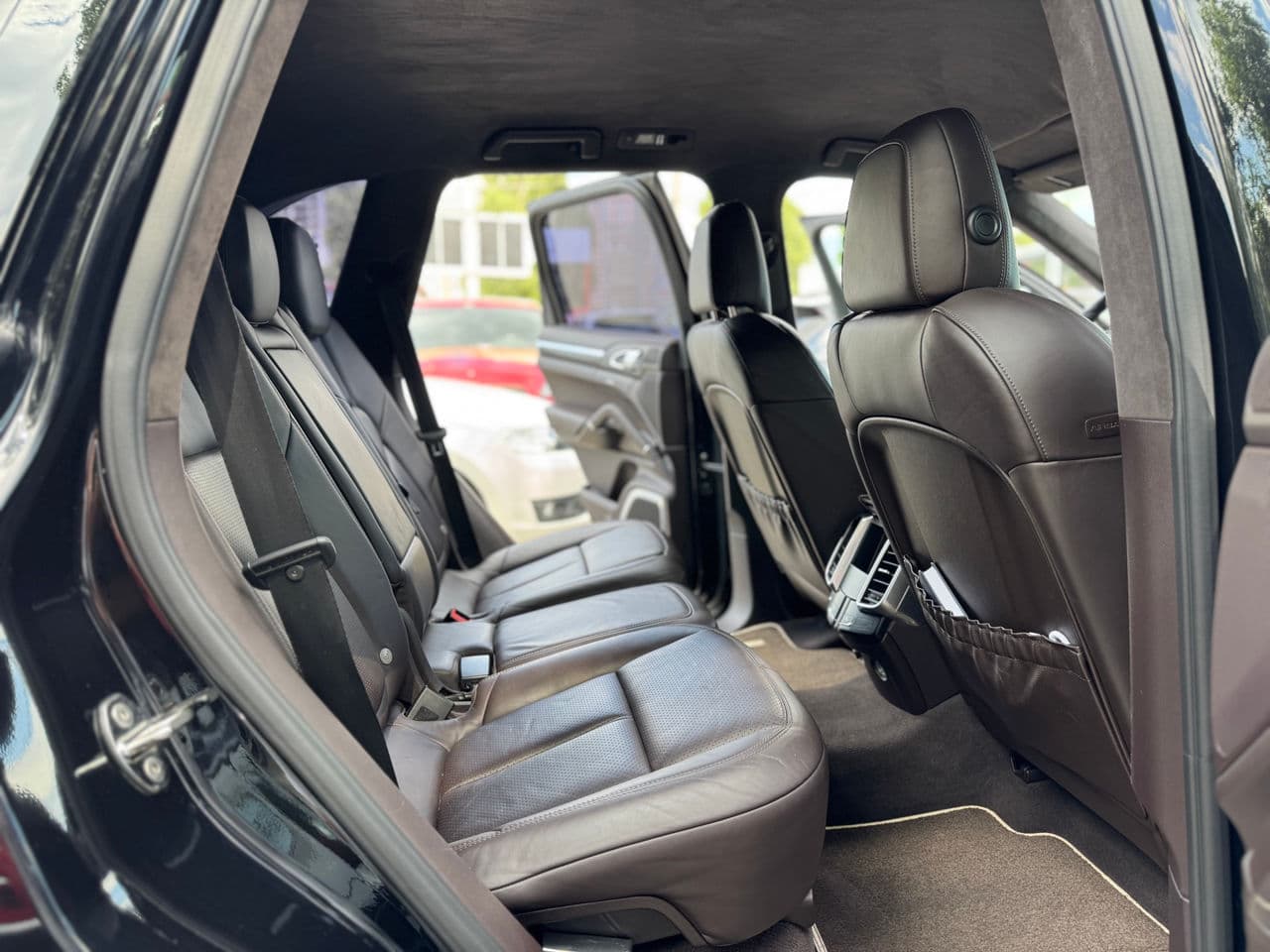 2012 Porsche Cayenne Turbo — Miniatură 21