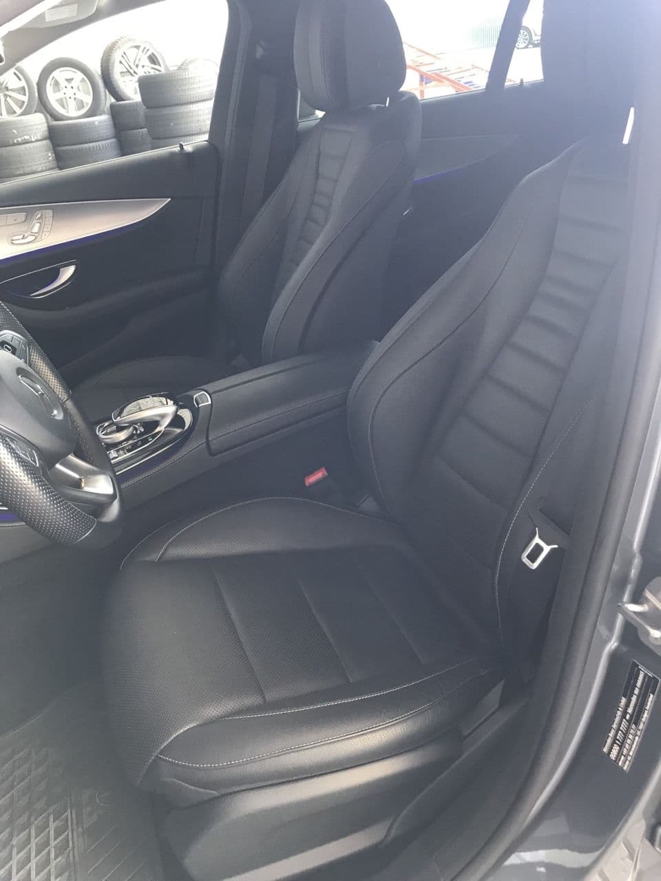2016 Mercedes E 220 — Miniatură 6