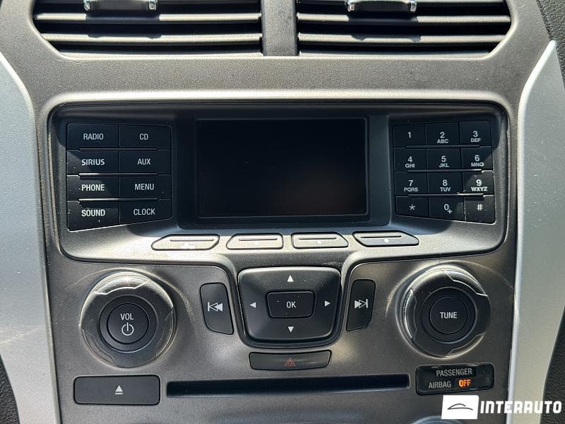 2013 Ford Explorer — Miniatură 11
