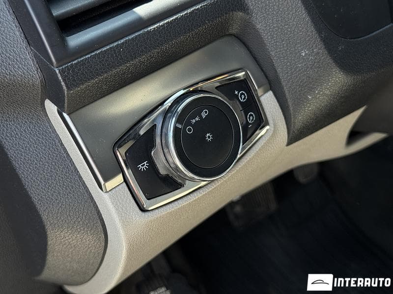 2013 Ford Explorer — Miniatură 7