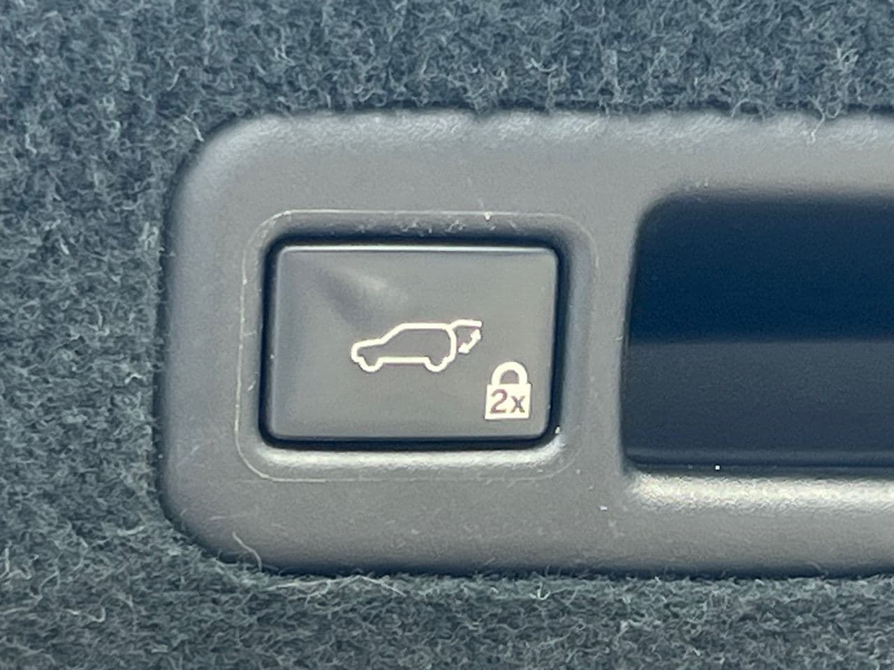 2016 Lexus RX 450h — Miniatură 18