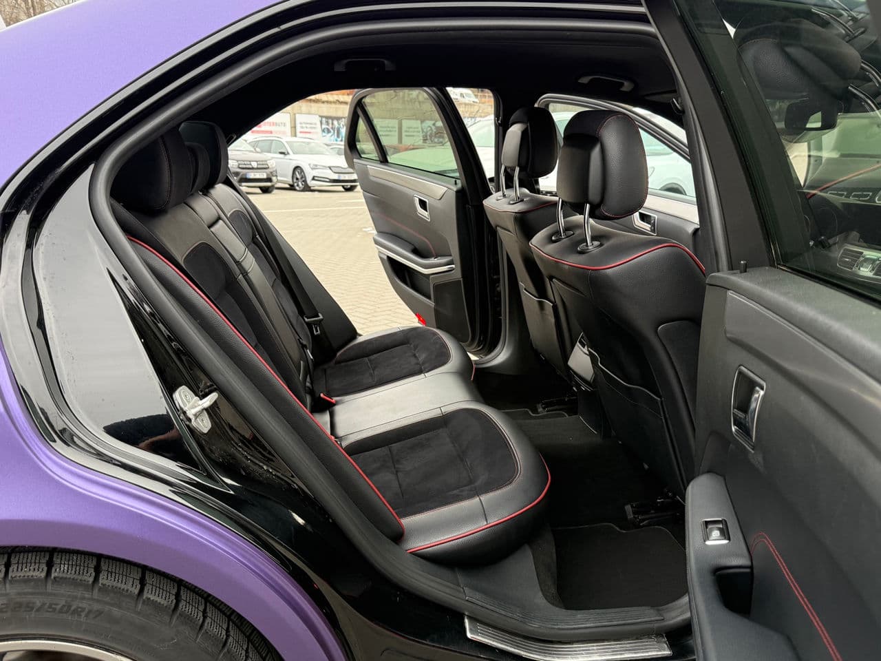 2016 Mercedes E 220 — Miniatură 14