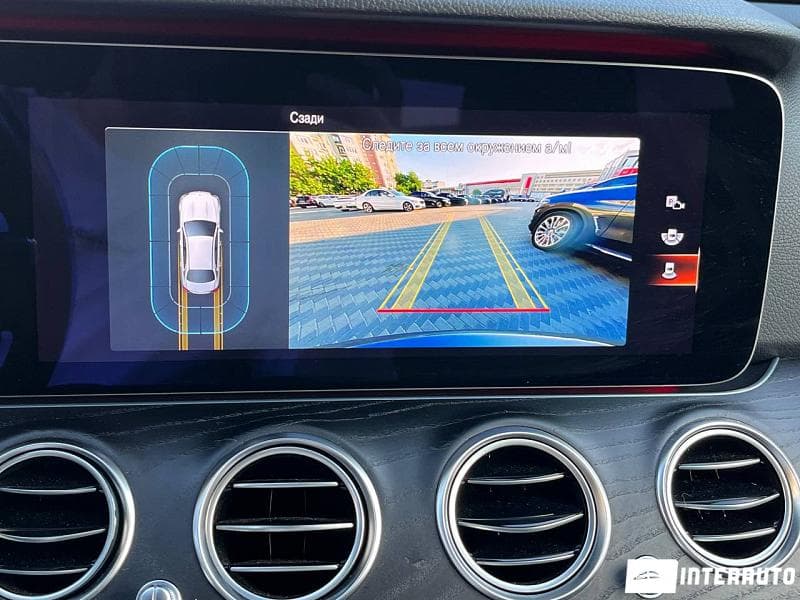 2020 Mercedes E 220 — Miniatură 15