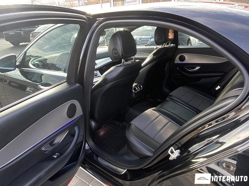 2016 Mercedes E 220 — Miniatură 16