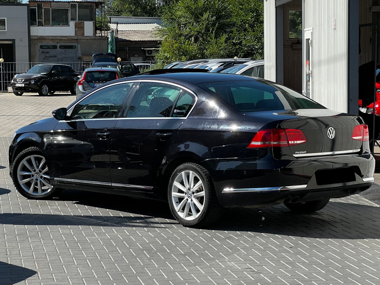 2013 Volkswagen Passat — Miniatură 2