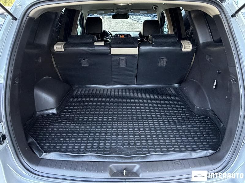 2011 Hyundai Santa Fe — Miniatură 17