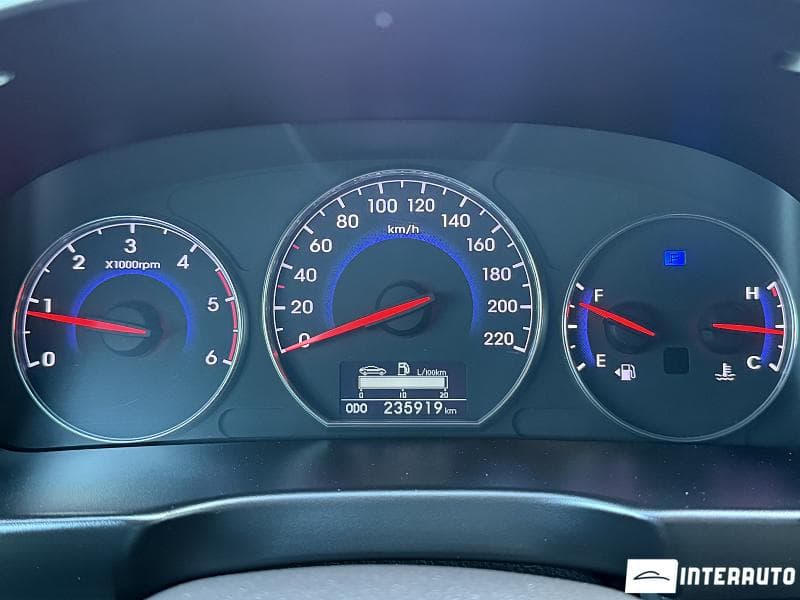 2011 Hyundai Santa Fe — Miniatură 11