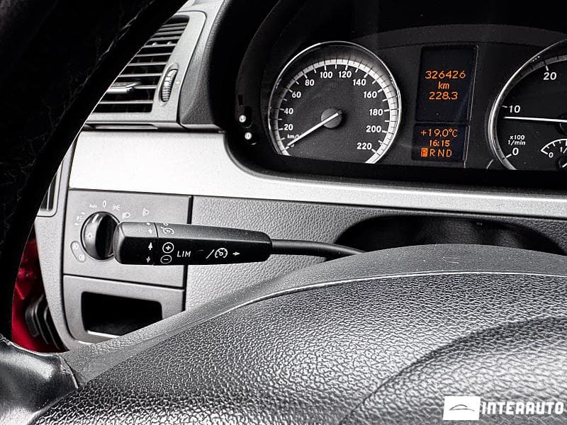 2014 Mercedes Vito — Miniatură 15