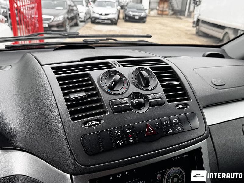 2014 Mercedes Vito — Miniatură 7