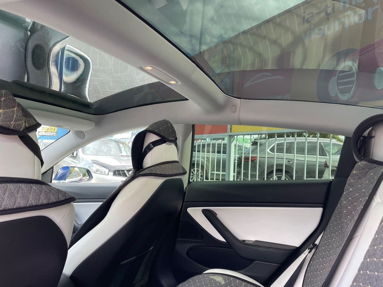 2019 Tesla Model 3 — Miniatură 10