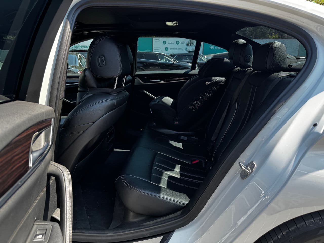 2017 BMW 530 — Miniatură 7