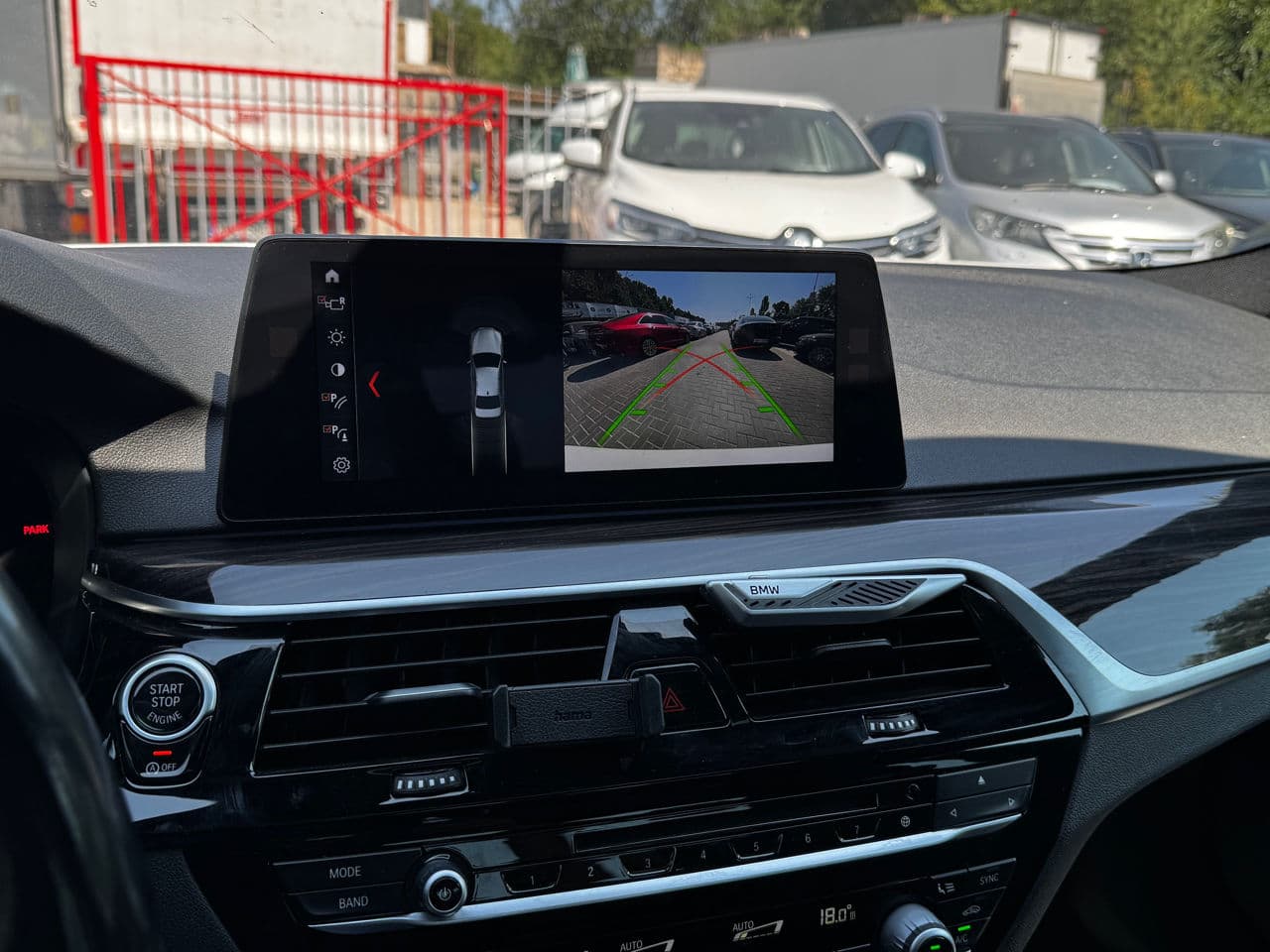 2017 BMW 530 — Miniatură 11