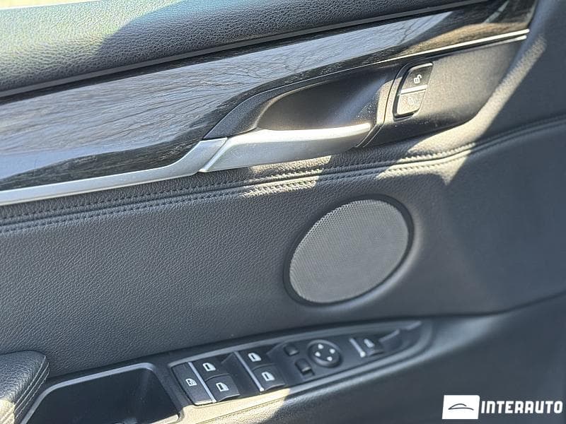 2015 BMW X5 4.0D — Miniatură 9