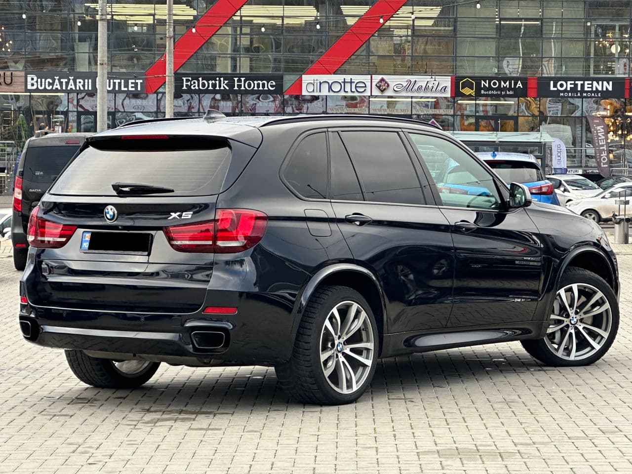2014 BMW X5 M5.0D — Miniatură 3