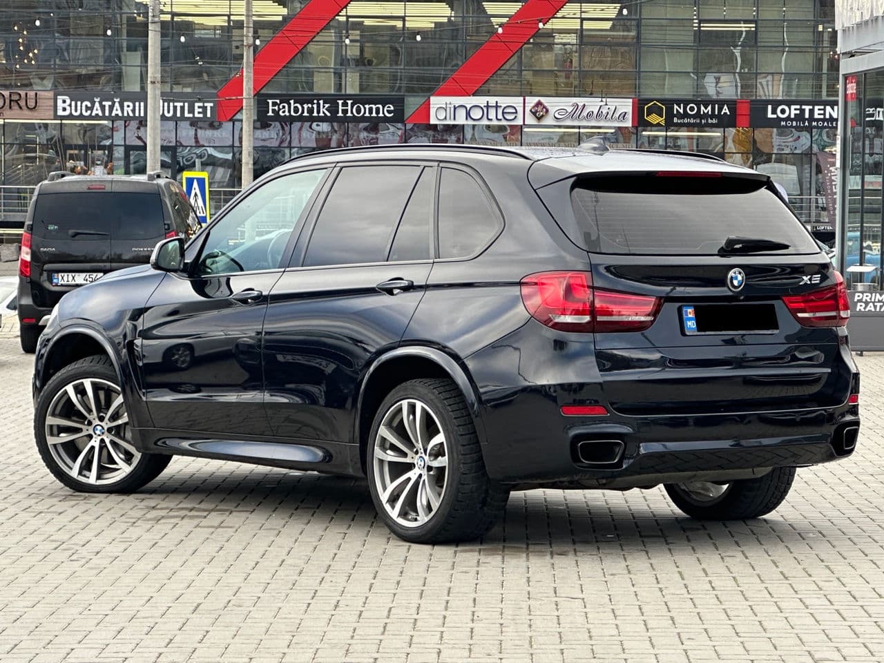 2014 BMW X5 M5.0D — Miniatură 4