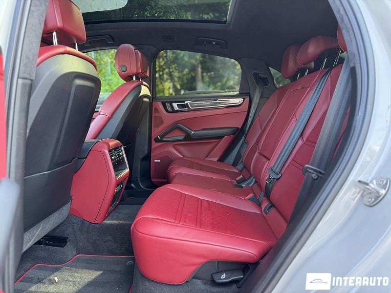 2021 Porsche Cayenne Coupe — Miniatură 21