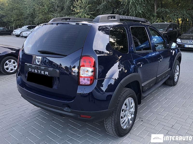 2015 Dacia Duster — Miniatură 2