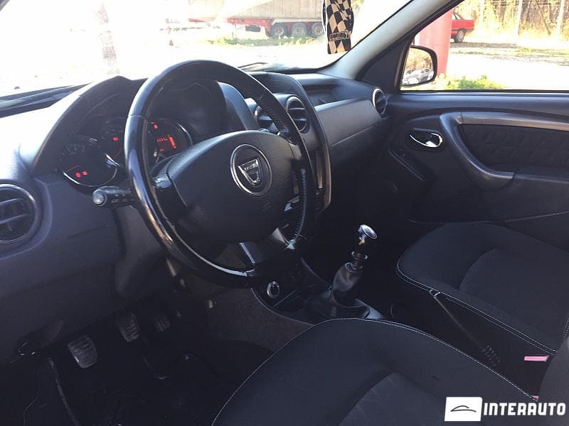 2015 Dacia Duster — Miniatură 6