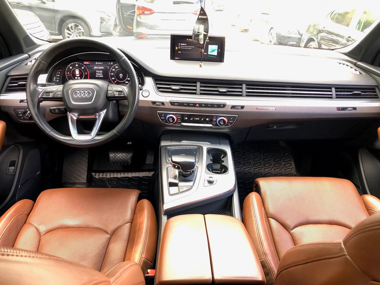 2017 Audi Q7 — Miniatură 8
