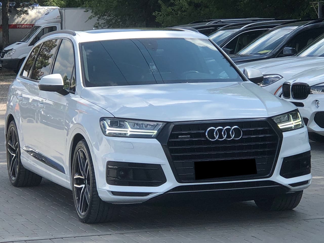 2017 Audi Q7 — Miniatură 3