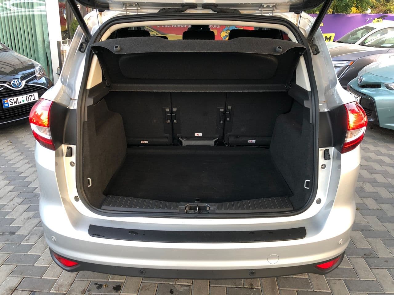 2015 Ford C-MAX — Miniatură 18