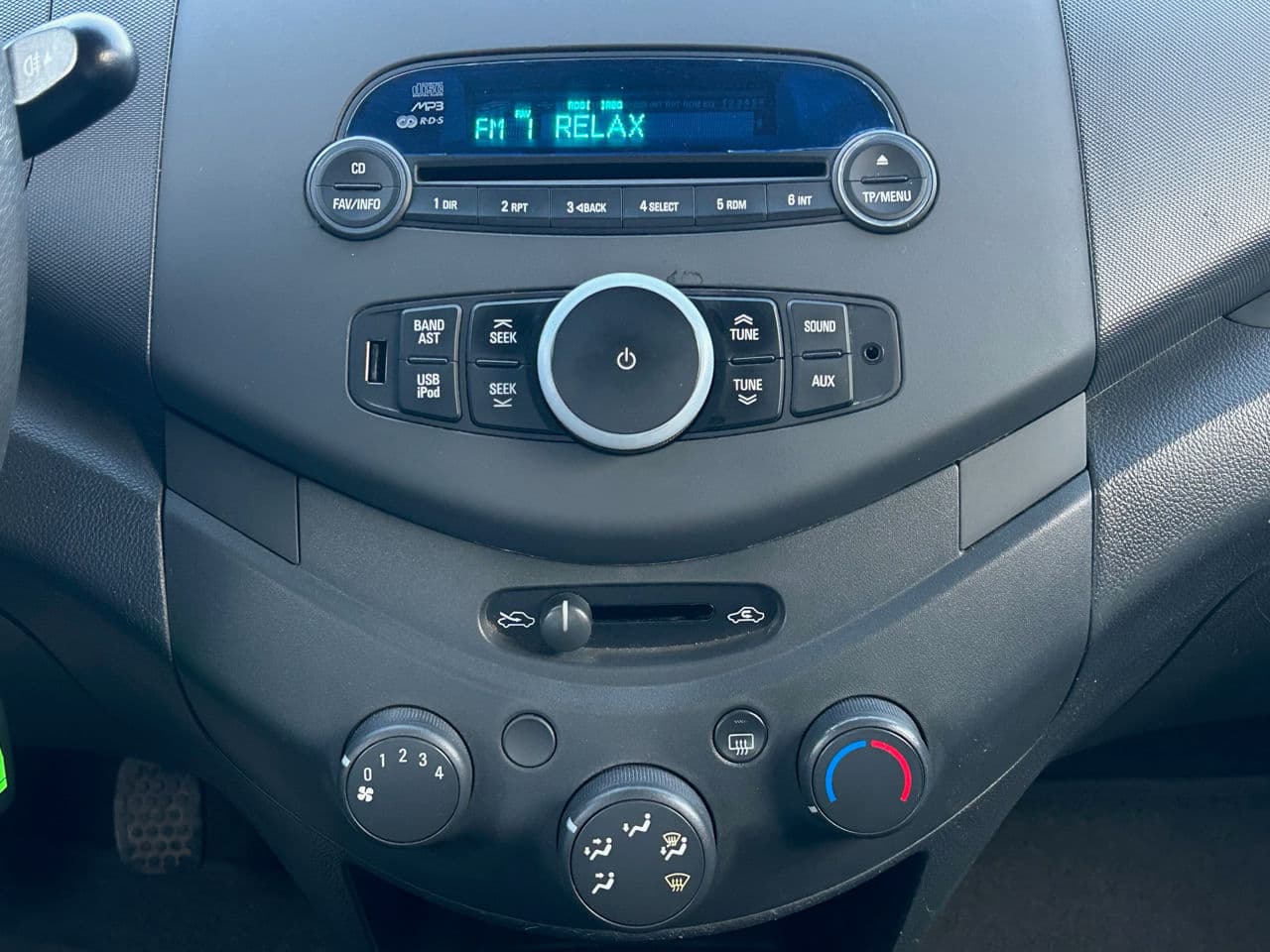 2012 Chevrolet Spark — Miniatură 10