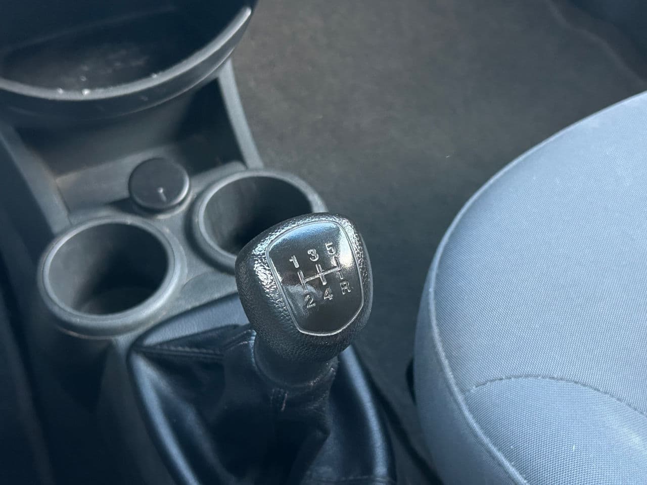 2012 Chevrolet Spark — Miniatură 11